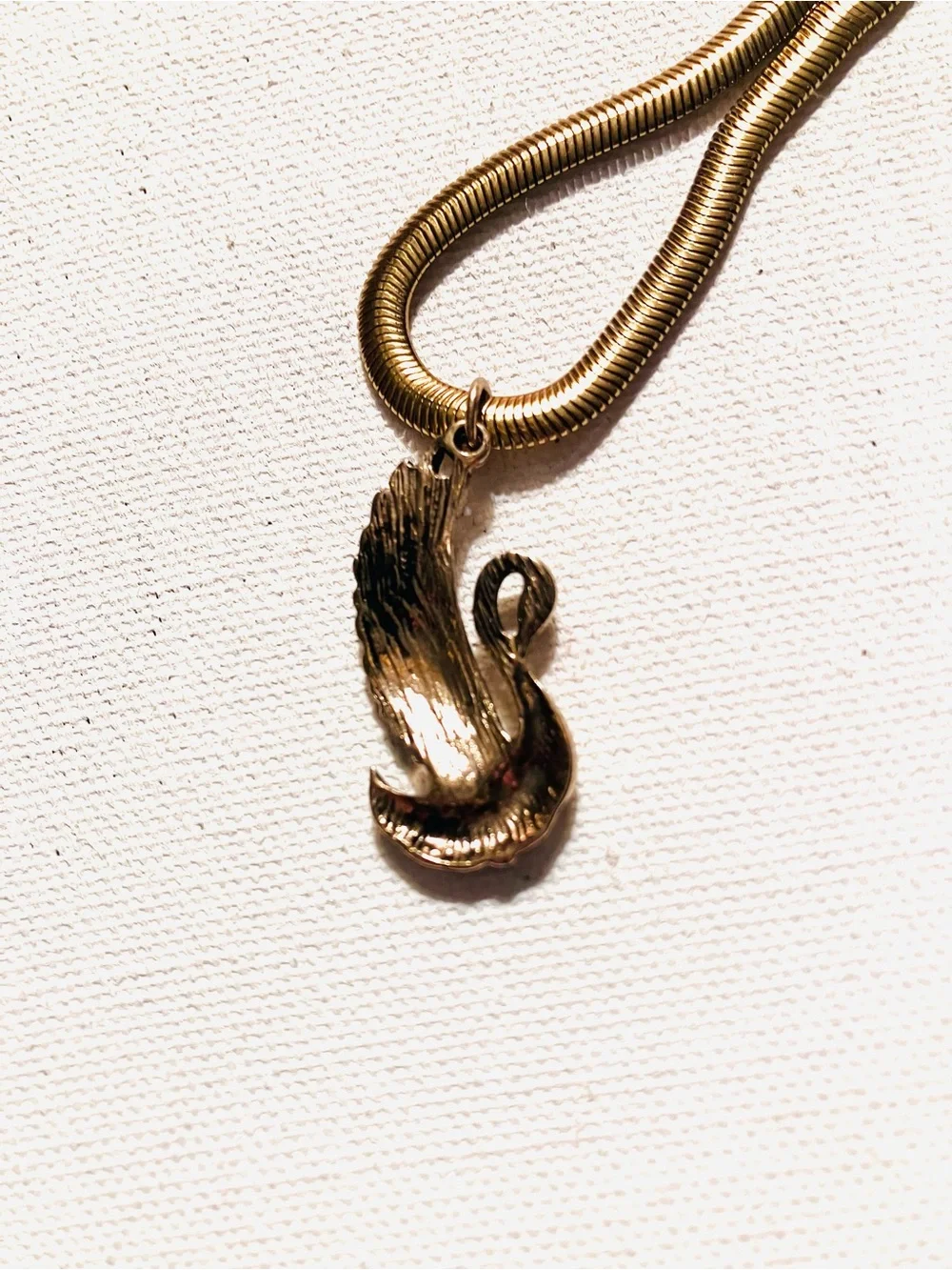 White Swan With Gold Layering Necklace Men’s or Ladie’s